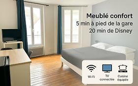 Appartement Maciet 4- Centre Ville Meaux-Gare-Disney